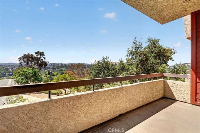 3961 Via Marisol 301, Los Angeles, CA 90042