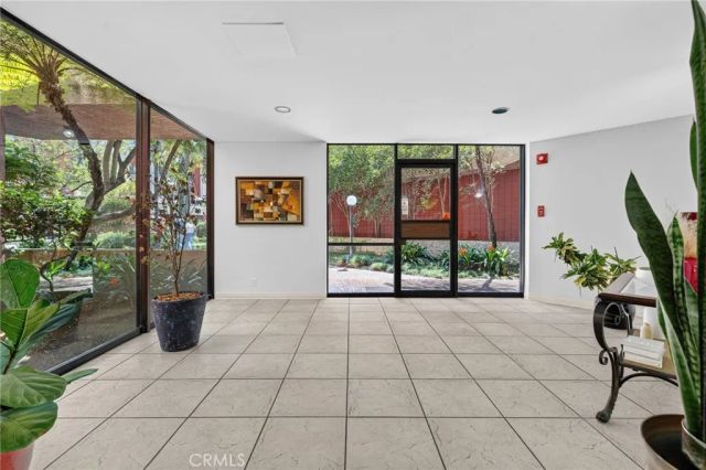 3961 Via Marisol 301, Los Angeles, CA 90042