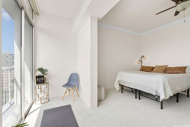 1710 Punahou Street 1004, Honolulu, HI 96822