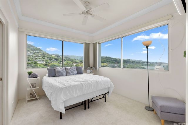 1710 Punahou Street 1004, Honolulu, HI 96822
