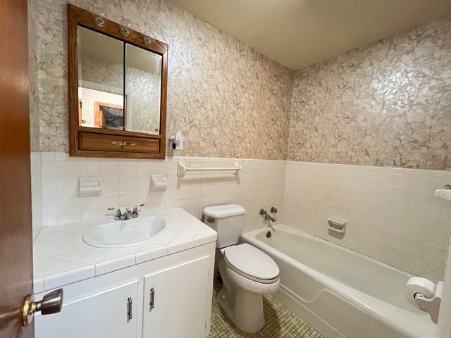 606 W Center Street, Bald Knob, AR 72010