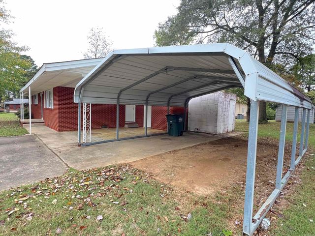 606 W Center Street, Bald Knob, AR 72010