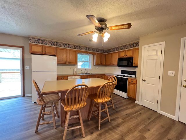 606 W Center Street, Bald Knob, AR 72010