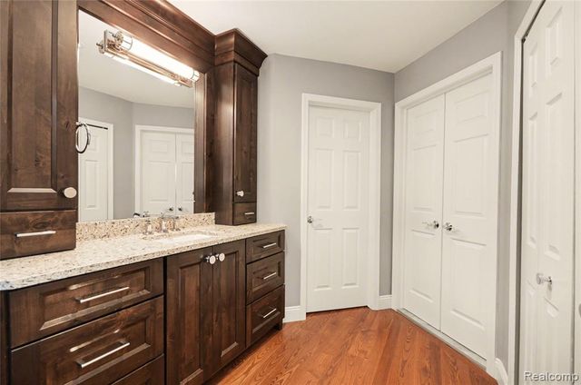 4179 Saint Andrews Street, Howell, MI 48843