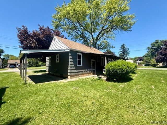 2617 Howard Avenue, Newfane, NY 14108