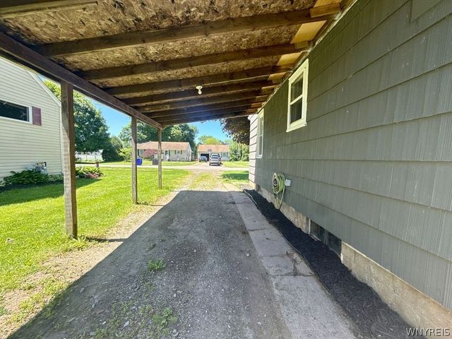 2617 Howard Avenue, Newfane, NY 14108