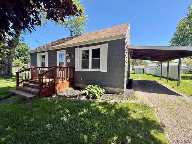 2617 Howard Avenue, Newfane, NY 14108
