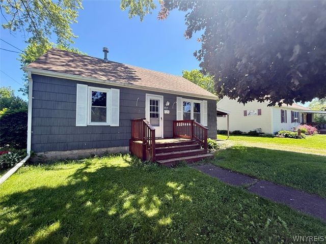 2617 Howard Avenue, Newfane, NY 14108