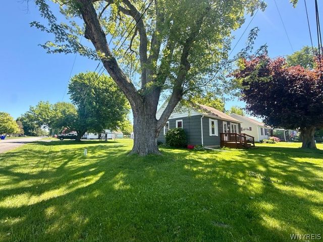 2617 Howard Avenue, Newfane, NY 14108