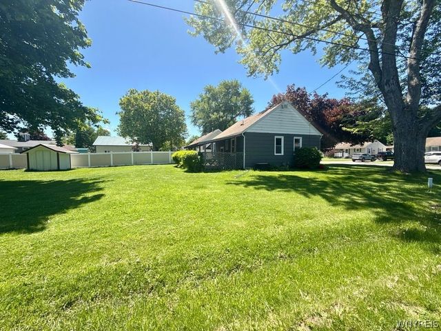 2617 Howard Avenue, Newfane, NY 14108
