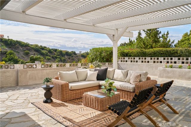 3534 Stonehill, Sherman Oaks, CA 91423