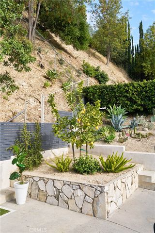 3534 Stonehill, Sherman Oaks, CA 91423