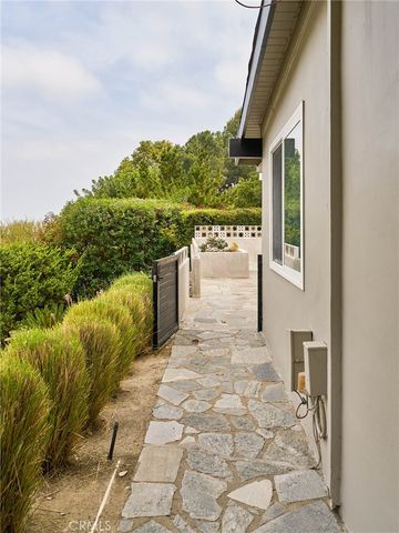 3534 Stonehill, Sherman Oaks, CA 91423