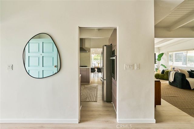 3534 Stonehill, Sherman Oaks, CA 91423