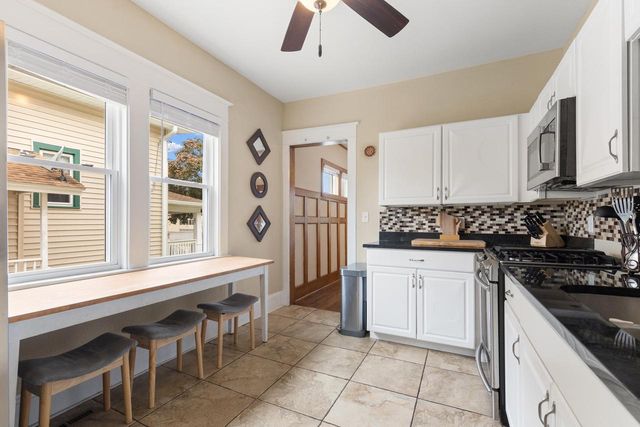735 Beechwood AVENUE, Waukesha, WI 53186