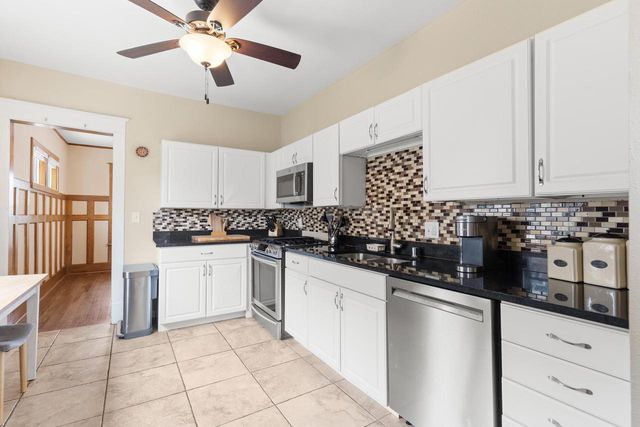 735 Beechwood AVENUE, Waukesha, WI 53186