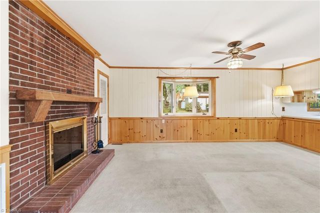 306 Spring Street, King, NC 27021