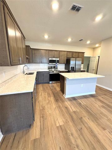 5745 FRESHWATER CANYON DRIVE, St Cloud, FL 34771