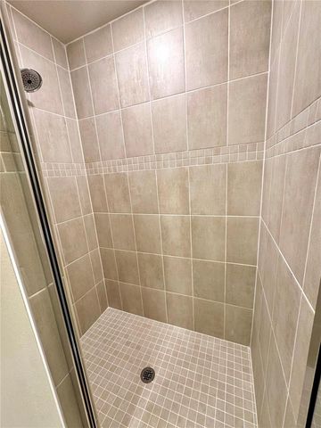 5745 FRESHWATER CANYON DRIVE, St Cloud, FL 34771