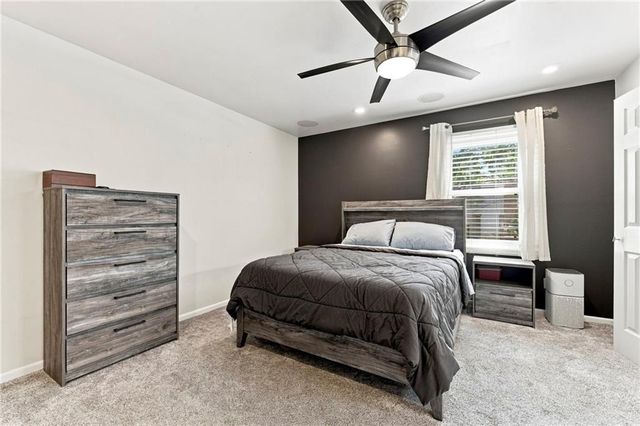12021 W 100TH Street, Lenexa, KS 66215
