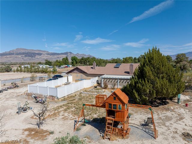 751 Bunarch Road, Pahrump, NV 89060