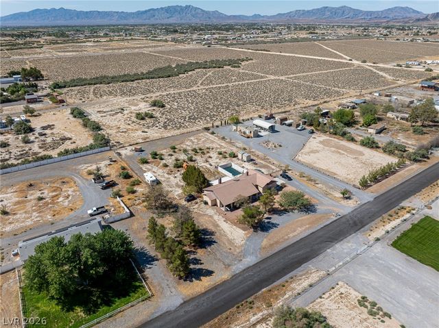 751 Bunarch Road, Pahrump, NV 89060