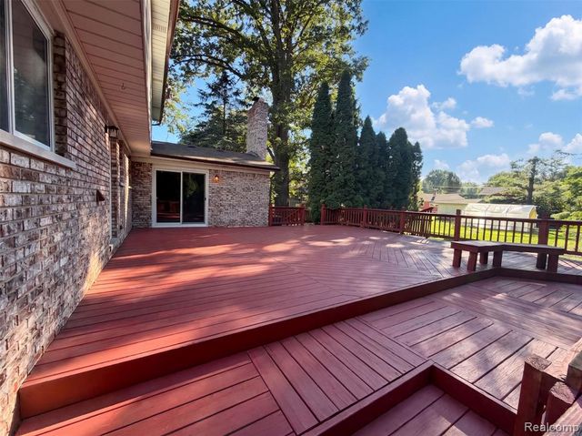 38651 Chartier Street, Harrison Twp, MI 48045