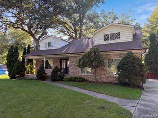38651 Chartier Street, Harrison Twp, MI 48045