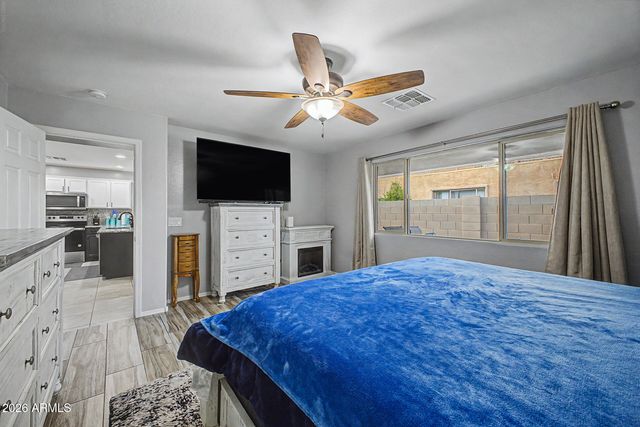 2565 E SOUTHERN Avenue 74, Mesa, AZ 85204