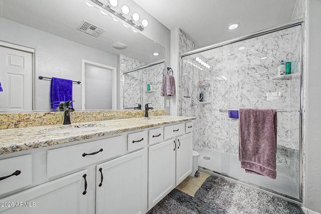2565 E SOUTHERN Avenue 74, Mesa, AZ 85204