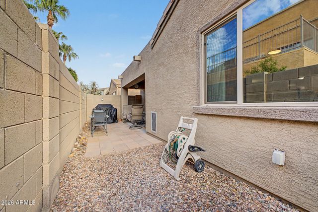 2565 E SOUTHERN Avenue 74, Mesa, AZ 85204