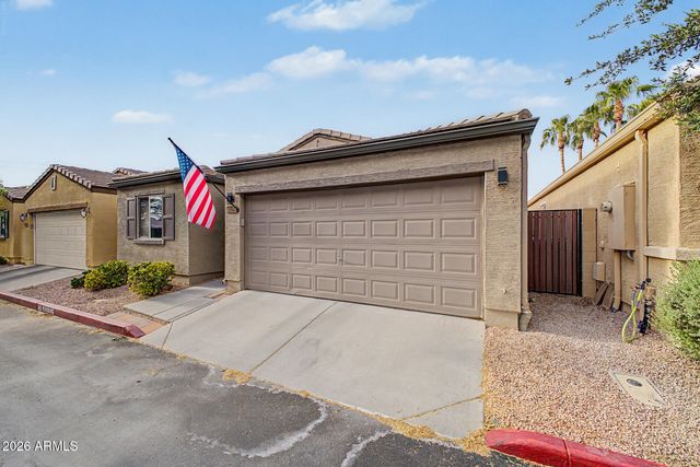 2565 E SOUTHERN Avenue 74, Mesa, AZ 85204