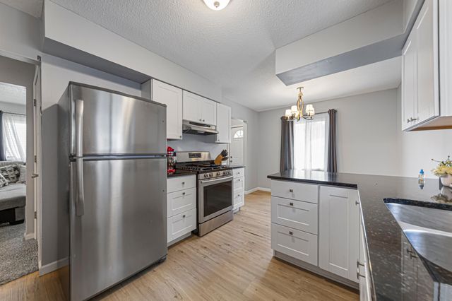 819 Morgan Avenue N, Minneapolis, MN 55411