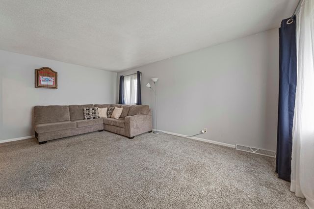 819 Morgan Avenue N, Minneapolis, MN 55411