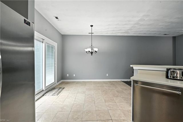 3841 Whitechapel ARCH, Chesapeake, VA 23321