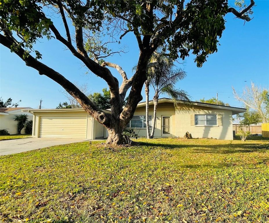361 SEA GRAPE ROAD, Venice, FL 34293