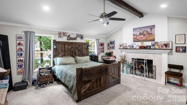 608 W 4th Avenue, Gastonia, NC 28052