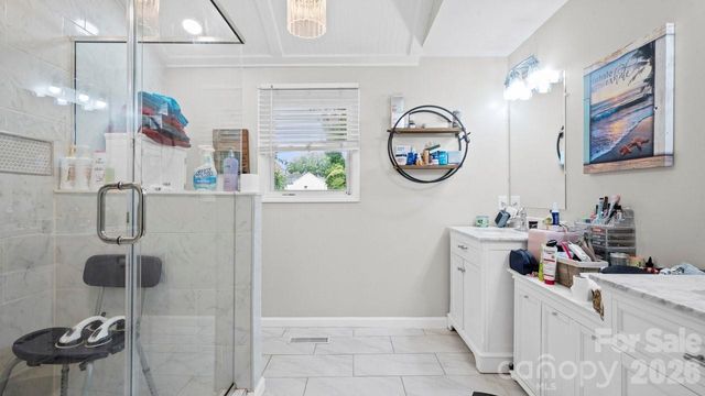 608 W 4th Avenue, Gastonia, NC 28052