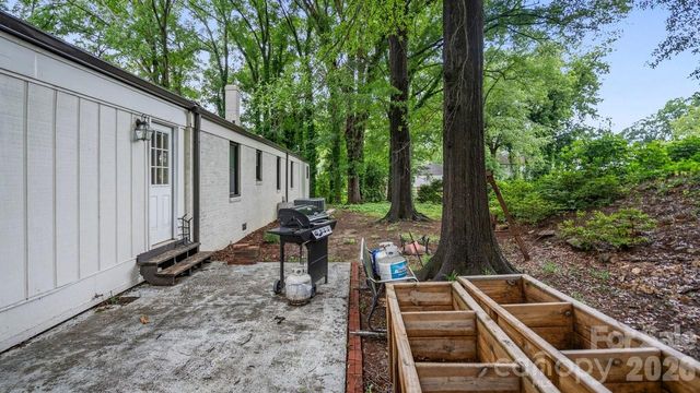 608 W 4th Avenue, Gastonia, NC 28052