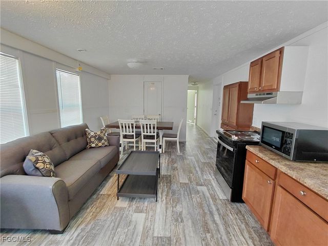 630 S Trebol ST, Clewiston, FL 33440