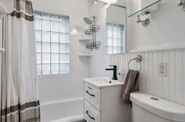 3048 Salem Avenue, Saint Louis Park, MN 55416