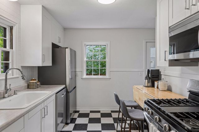 3048 Salem Avenue, Saint Louis Park, MN 55416