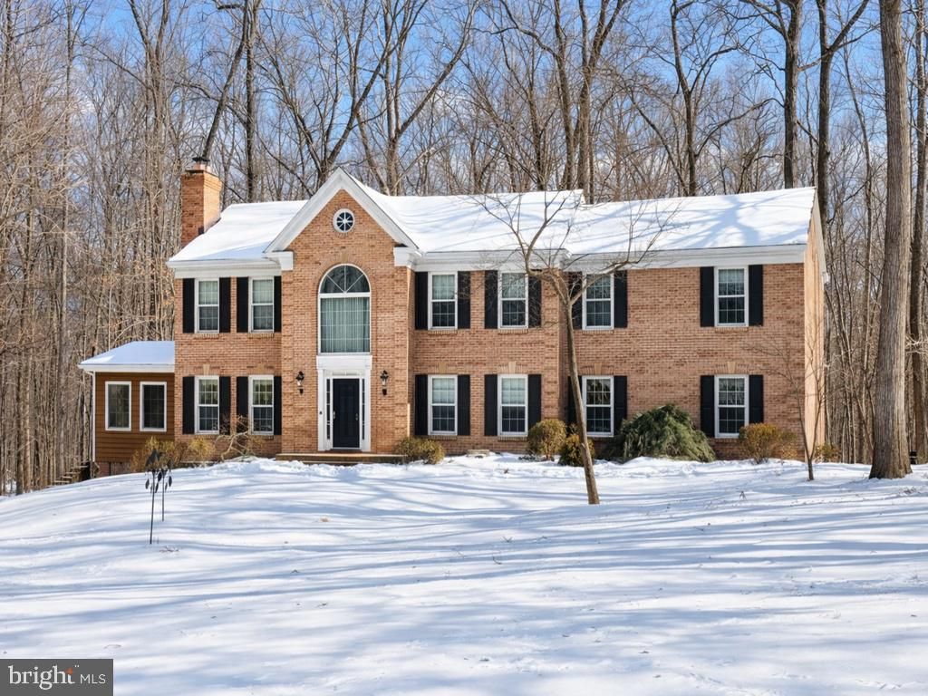 6323 COLCHESTER RD, Fairfax Station, VA 22039