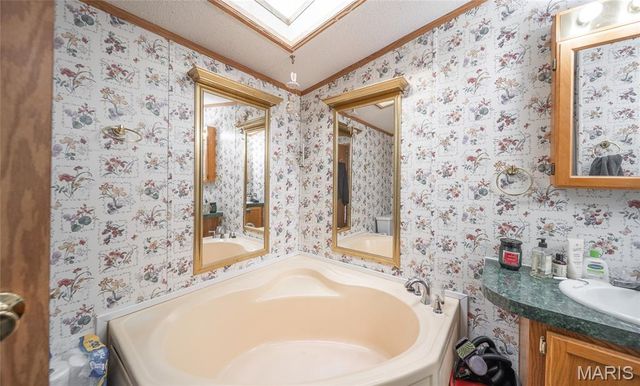 3877 E Highway 32, Salem, MO 65560