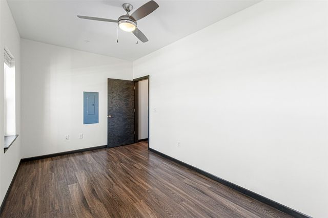 2877 Spring Rose Circle 305, Coralville, IA 52241