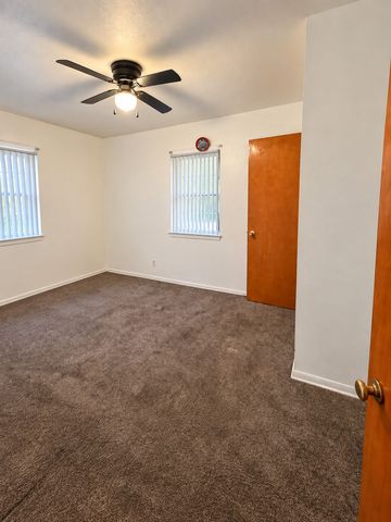 14717 Turlington Avenue, Harvey, IL 60426