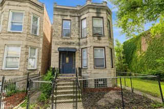 6621 S Marquette Drive, Chicago, IL 60637