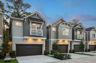 5217 Amber Sunrise Drive, Houston, TX 77018
