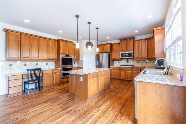 2612 Lakefield Court, Marietta, GA 30064
