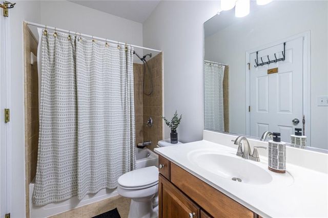 2612 Lakefield Court, Marietta, GA 30064